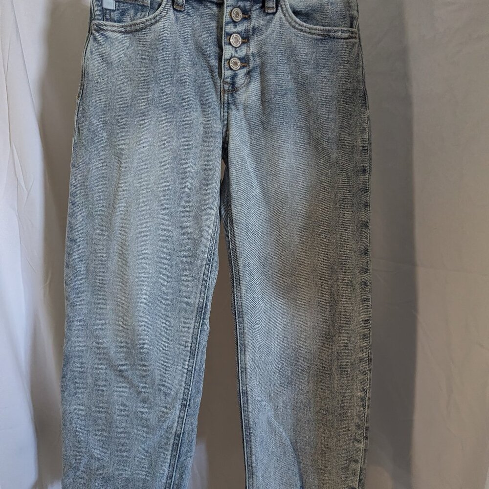 Kankan youth  cropped jeans